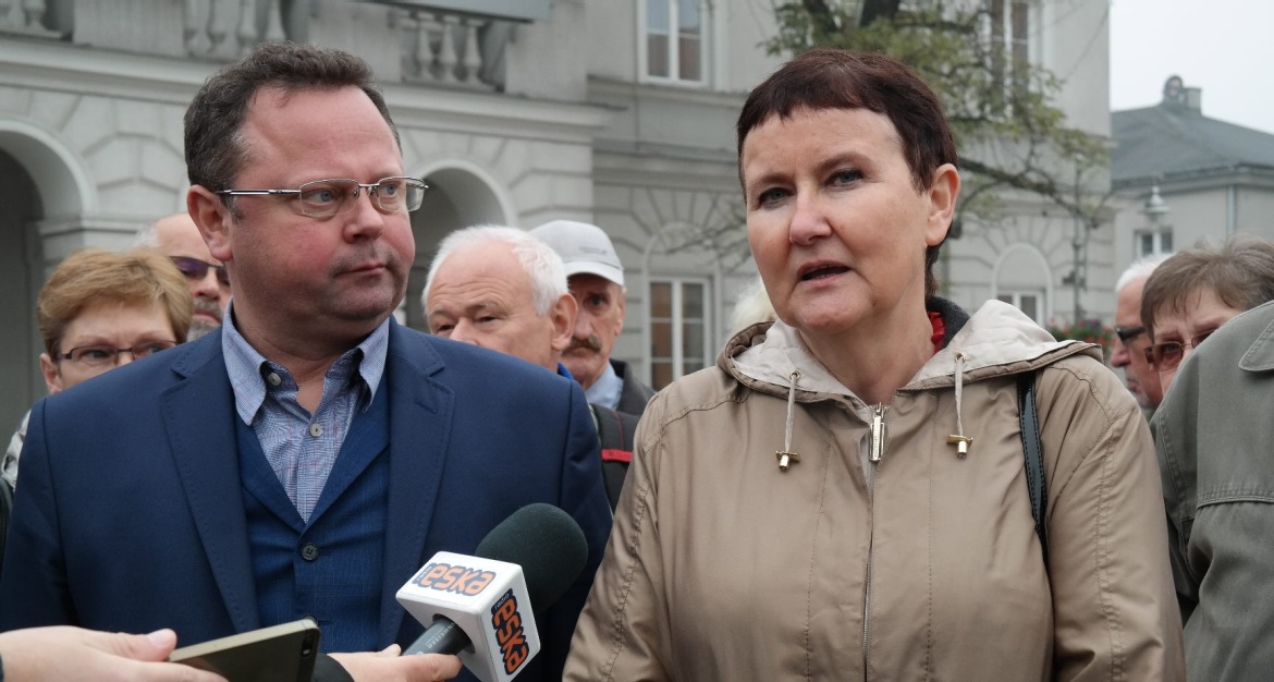 Zbieramy podpisy pod ustawą, która ma traktować ludzi godnie