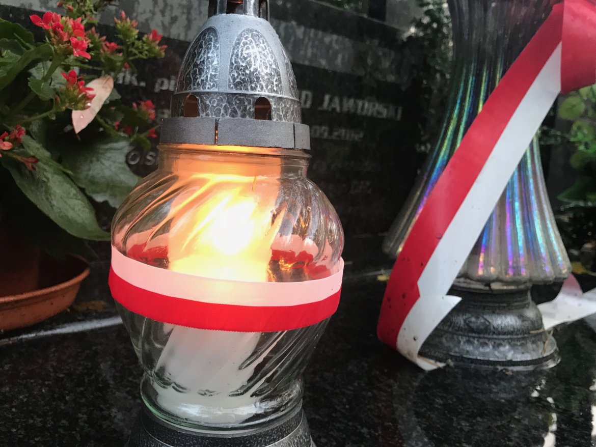 Odzwiedziliśmy groby zasłuzonych zielonogórzan